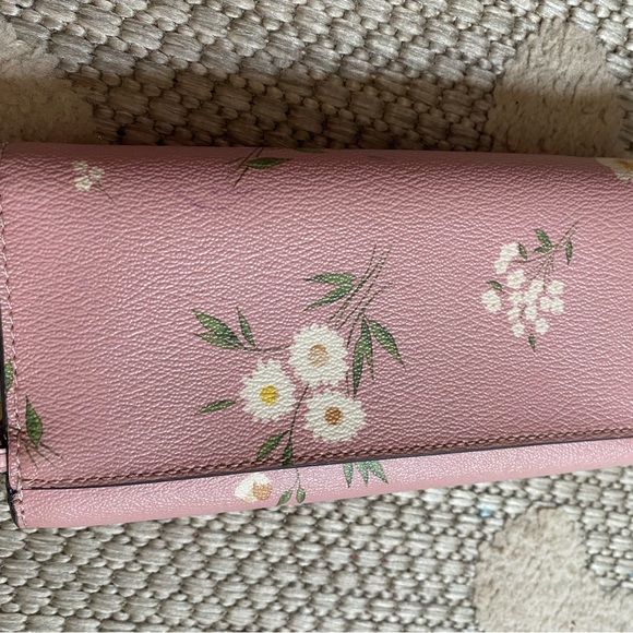 Floral Pink Coach Women's Wallet - Picture 4 of 6
